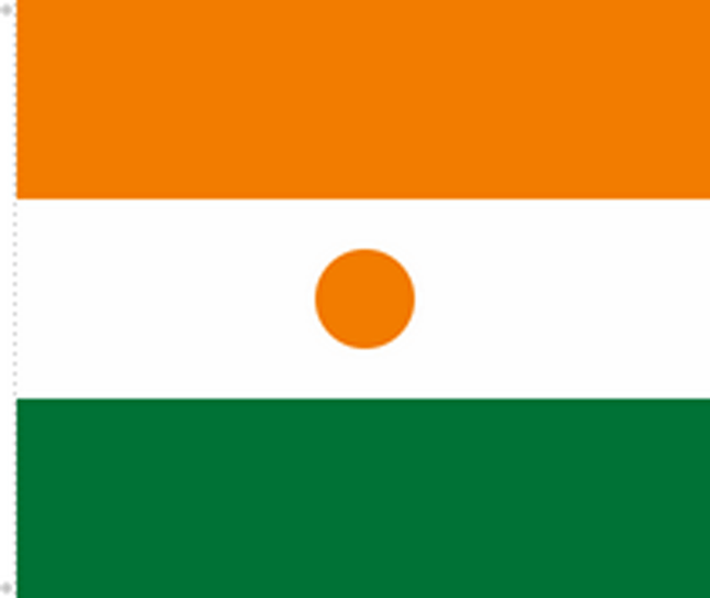 Flagge von Niger im Format 90 cm x 150 cm aus Polyester.