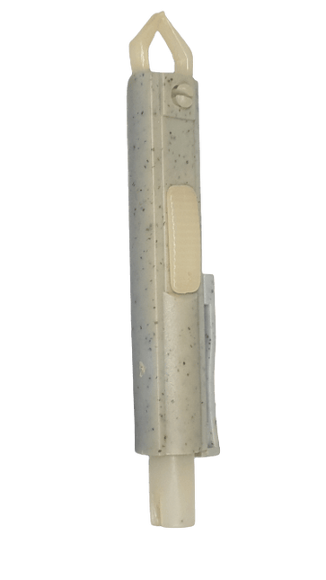 Zeckenzange aus Kunststoff in Weiß - perfekt zur schonenden Entfernung von Zecken ohne Quetschen oder Verletzen