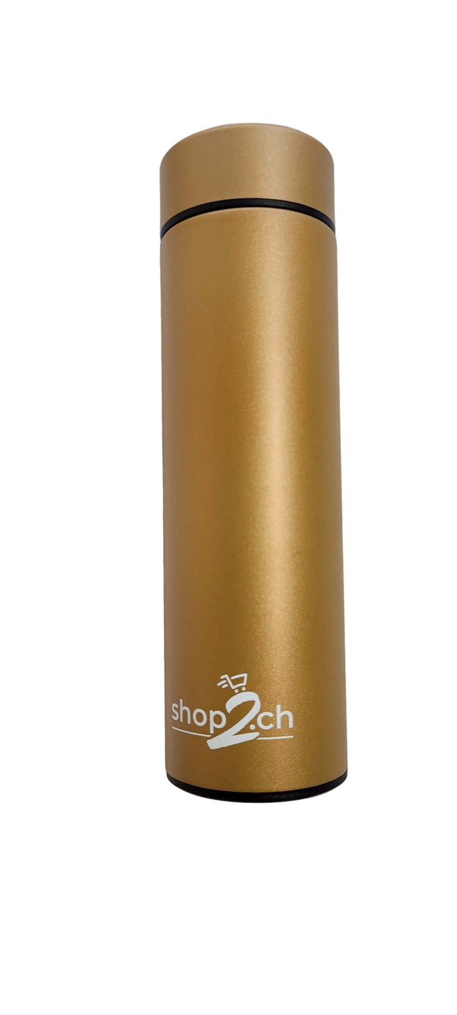 Einfache Nutzung der Thermosflasche mit Teesieb und Temperaturanzeige, super für alle, die eine temperaturanzeige flasche kaufen wollen.